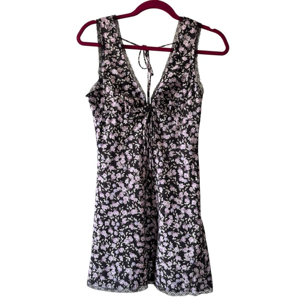 American Threads Lace Trim Floral Print Mini Dress Women’s Medium Black Lavender